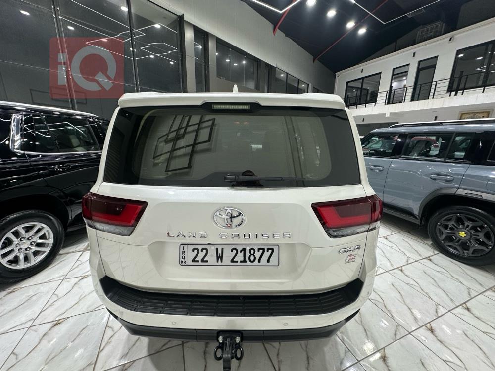 تويوتا لاندكروزر